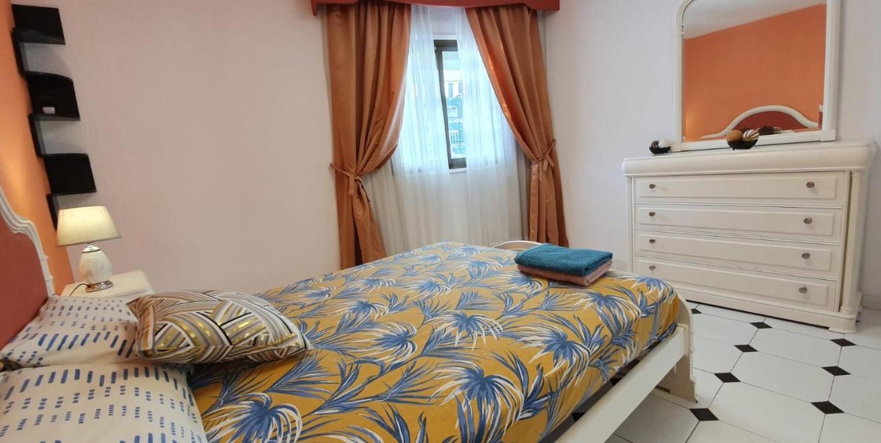 Encantadora Vivienda En El Paseo Maritimo De Salou Exteriér fotografie